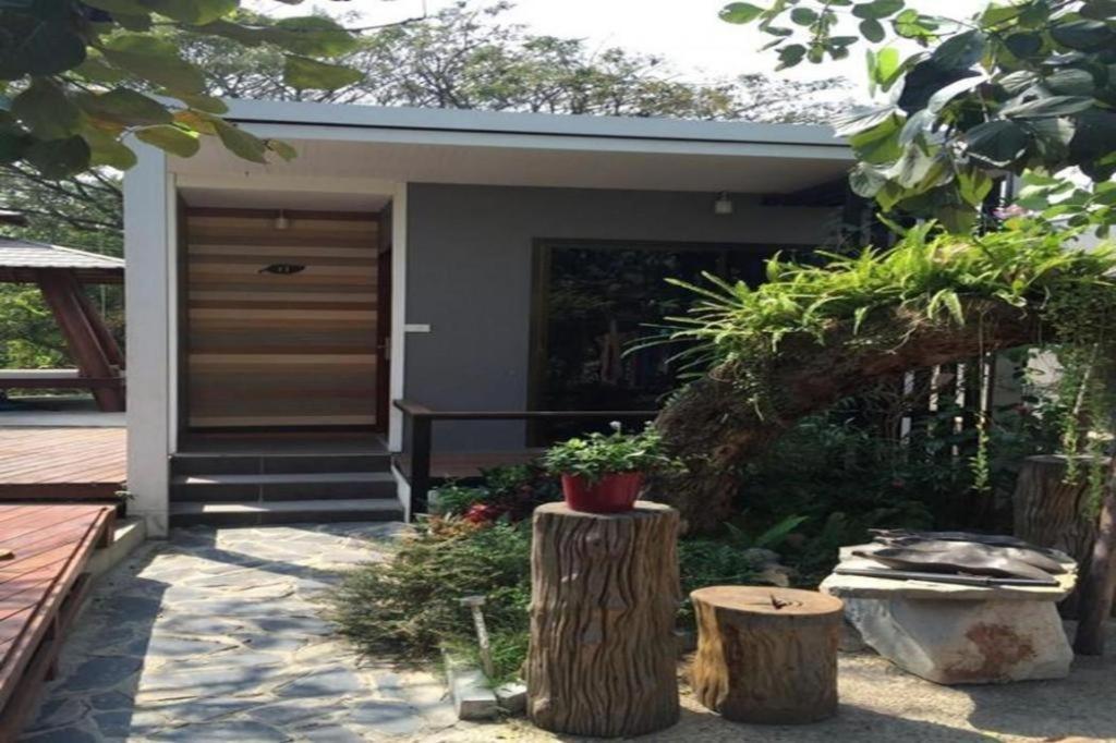 Oyo 271 The Resort Romklao Bangkok Luaran gambar